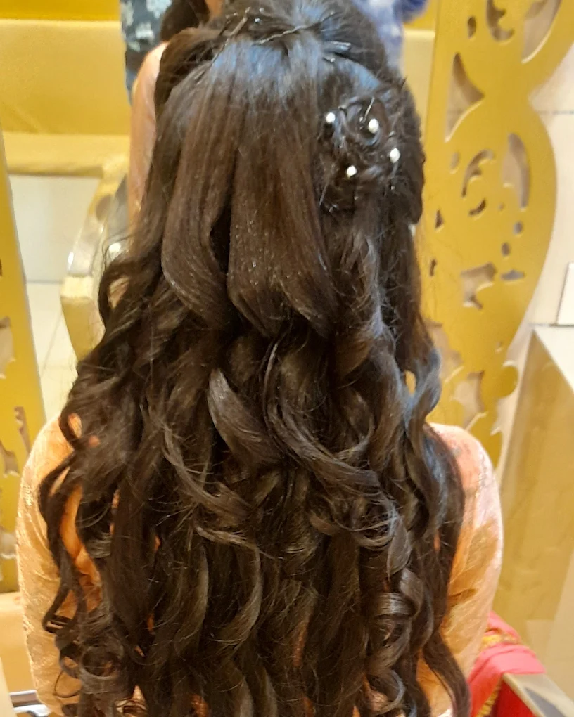 Boss unisex salon Sangrur hair style