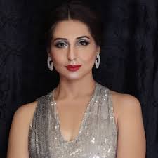 Chandni Singh 15