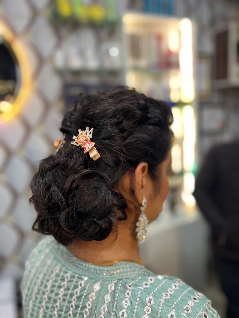 DN unisex salon Faridkot hairstyle