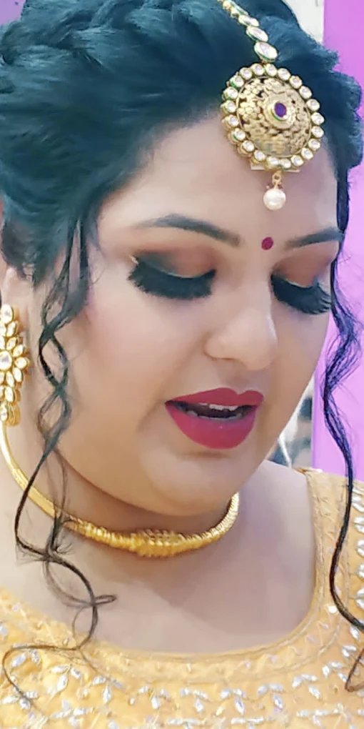 Diamond Beauty Salon Firozpur makeu up