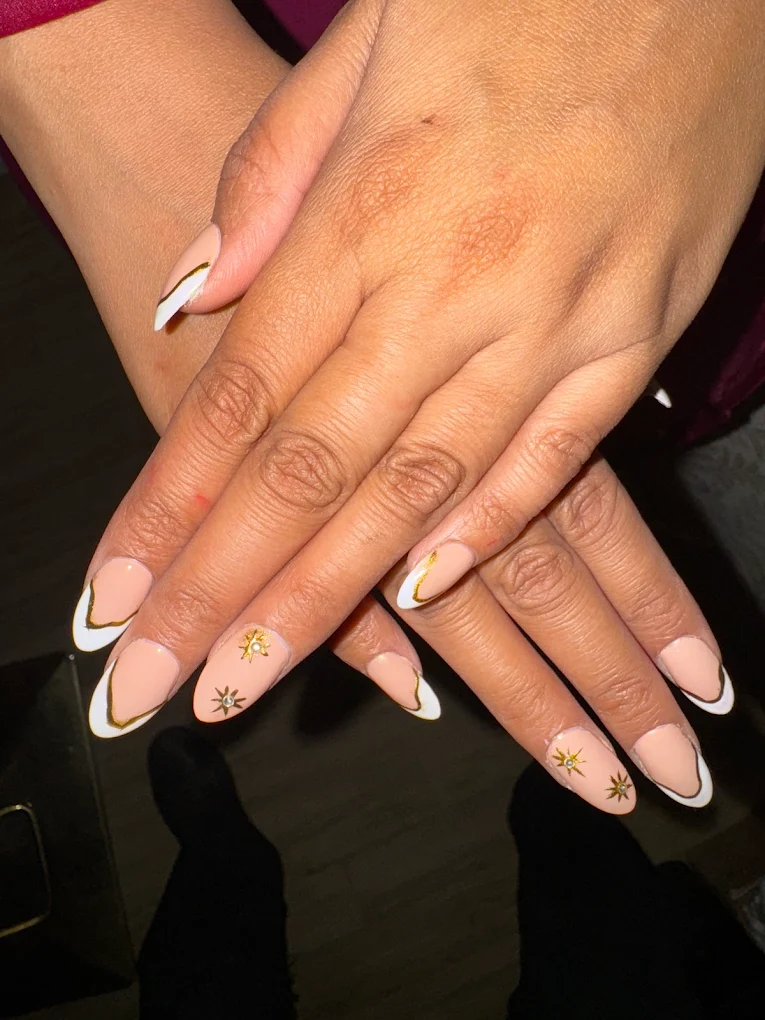 Elite Beauty Aesthetic Salon Mohalinail