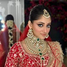Fashionista Unisex Salon by Ghar Jaisa Ayodhya makeup