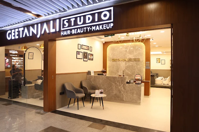 Geetanjali Studio IThums Galleria Alpha Greater Noida pro 2