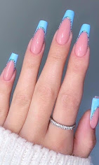 Gracious nail 1