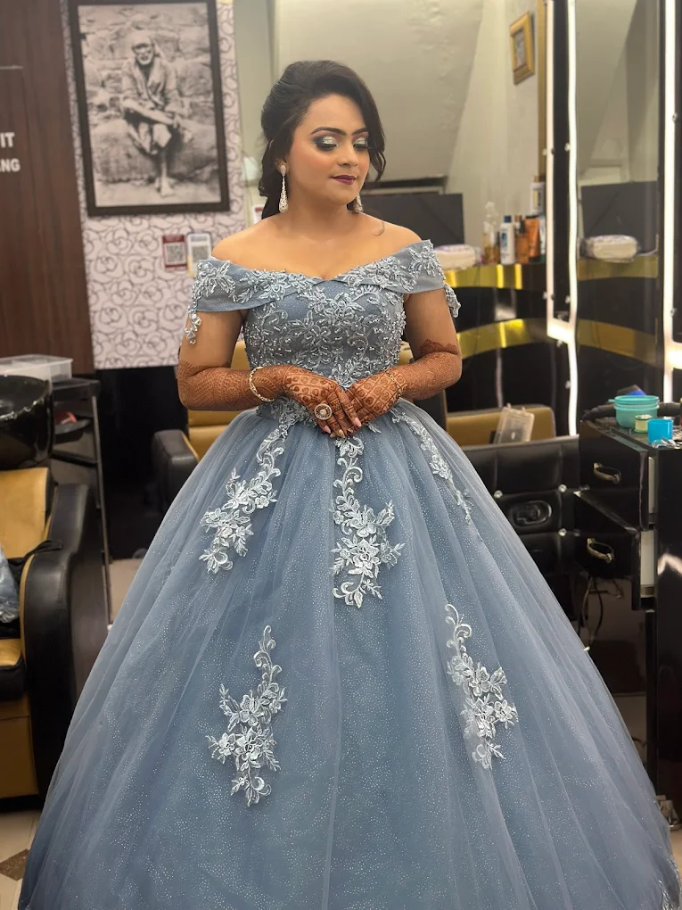 Inaayat Hair Beauty Salon Jalandhar engagement look