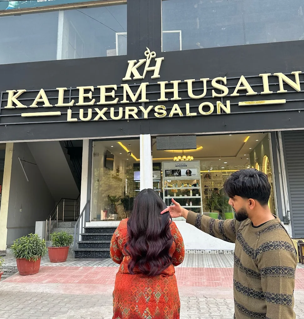 Kaleem Husain Luxury Salon Jalandhar hair