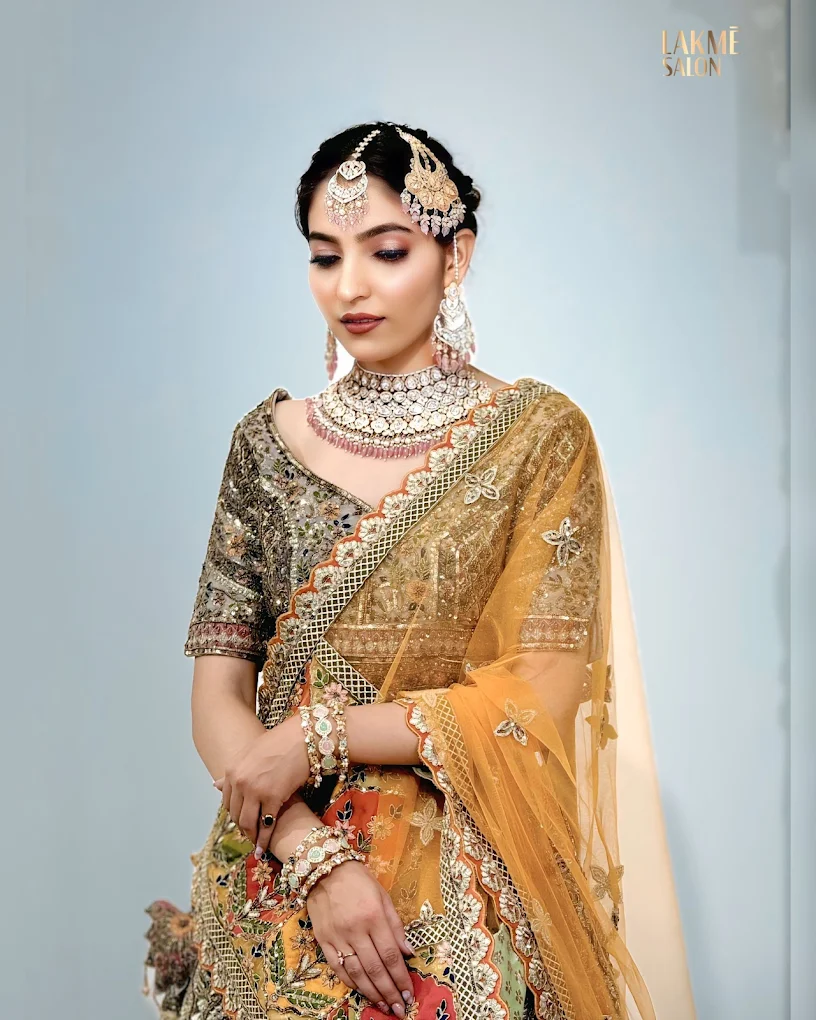 Lakme Salon Hoshiarpur party makeup