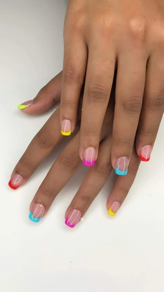 London Empire Salon Jalandhar nail