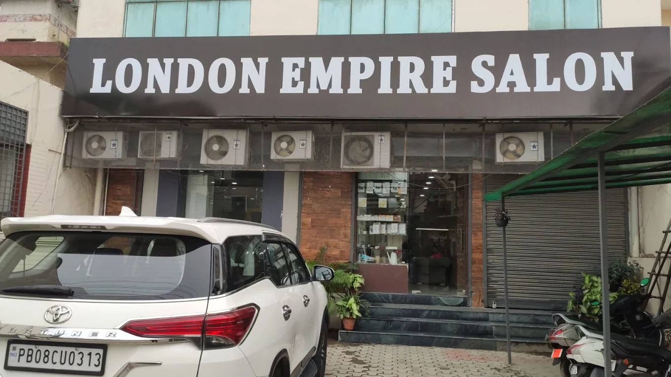 London Empire Salon Jalandhar profile image