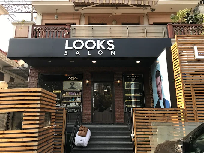 Looks Salon AGCR Enclave cover photo