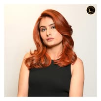 Looks Salon – Hazipur Sector 104