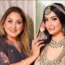 Meenakshi Dutt Makeovers photo 2