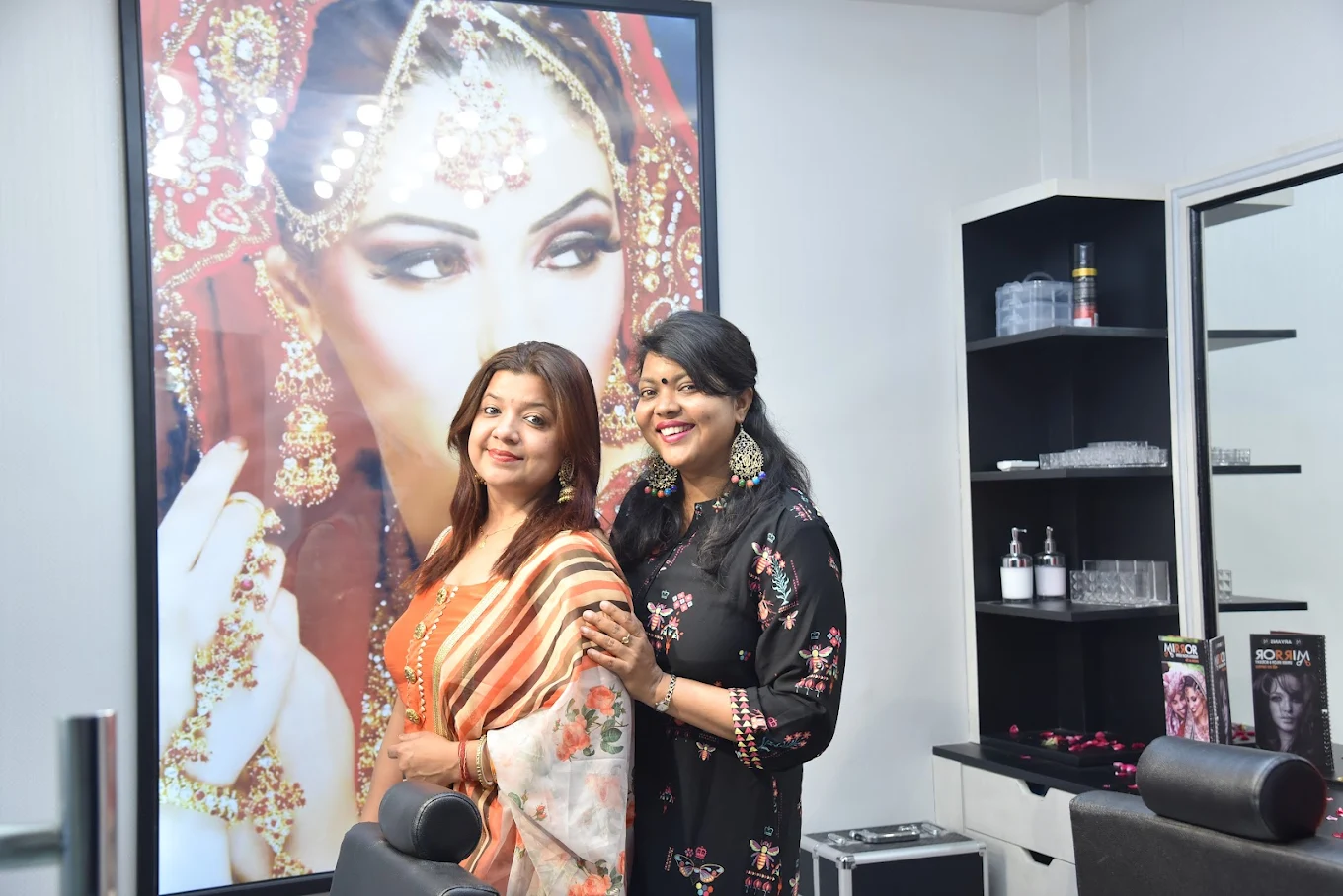 Mirror Unisex Family Salon Ambala makeup
