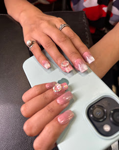 Pink Scissor Unisex Salon Mathura nail art