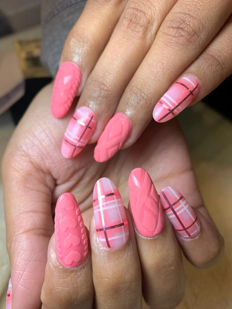 Super Cut Hair Beauty Salon Amritsar nail extension