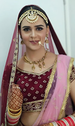 VLCC Beauty Clinic Kanpur makeup
