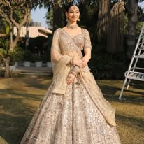 hd makeup by Anukriti Makeup Artist Saket New Delhi 1