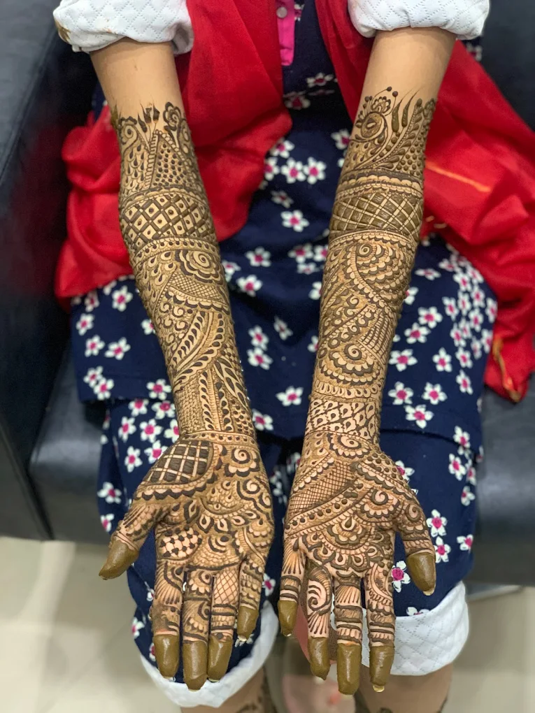 matrix salon malerkotla mehndi