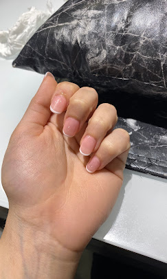 nail art Toni Guy Studio New Friends Colony New Delhi