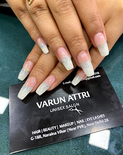 nail art Varun Attri Unisex Salon New Delhi