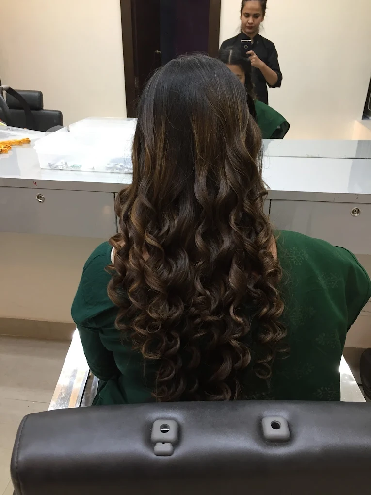 1st dream Shine Salon Panchkula hairr