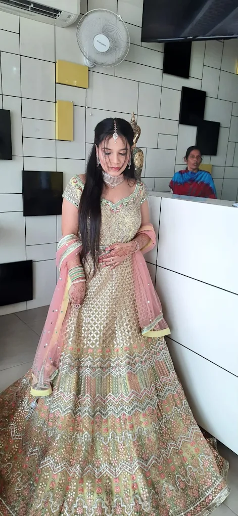 99 Salon N Spa Bathinda makeup