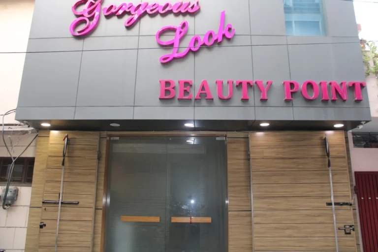 Gorgeous look Beauty Point Panipat proifle image 768x512