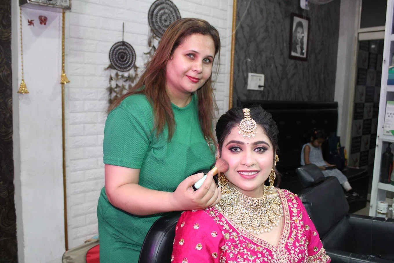 Lady Dina Beauty Makeup Studio Panipat makeup