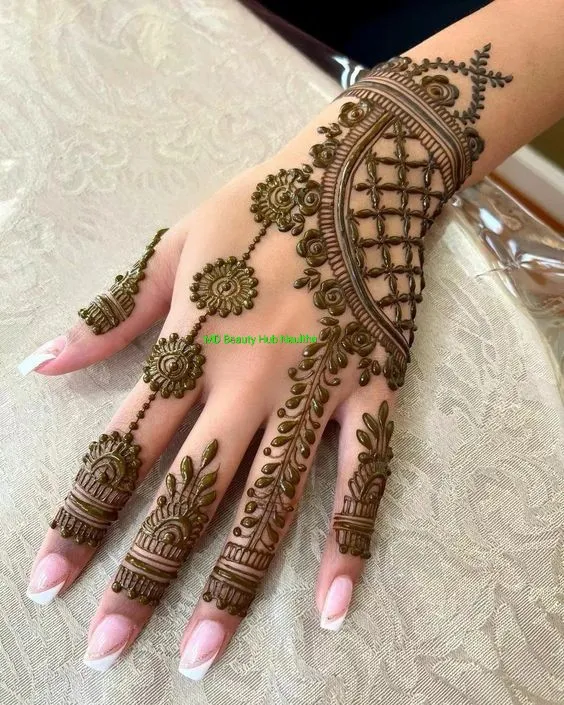 MD Beauty Hub Panipat mehndi