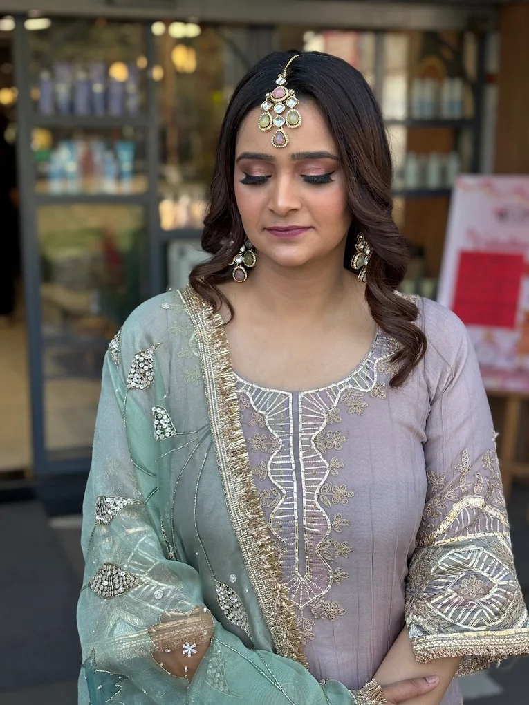 Salon da Evolve Mohali makeup