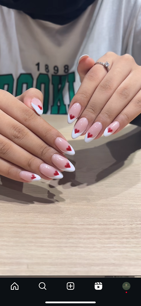 The pamper palace Mohali nail extension