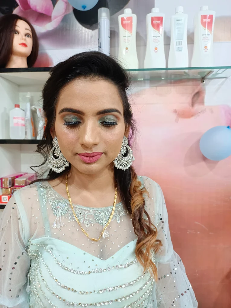 makeup by Silver Scissors hair and beauty salon Kapurthala