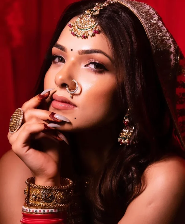 Daisy Dembla Makeovers Hisar bridal makeup 768x926