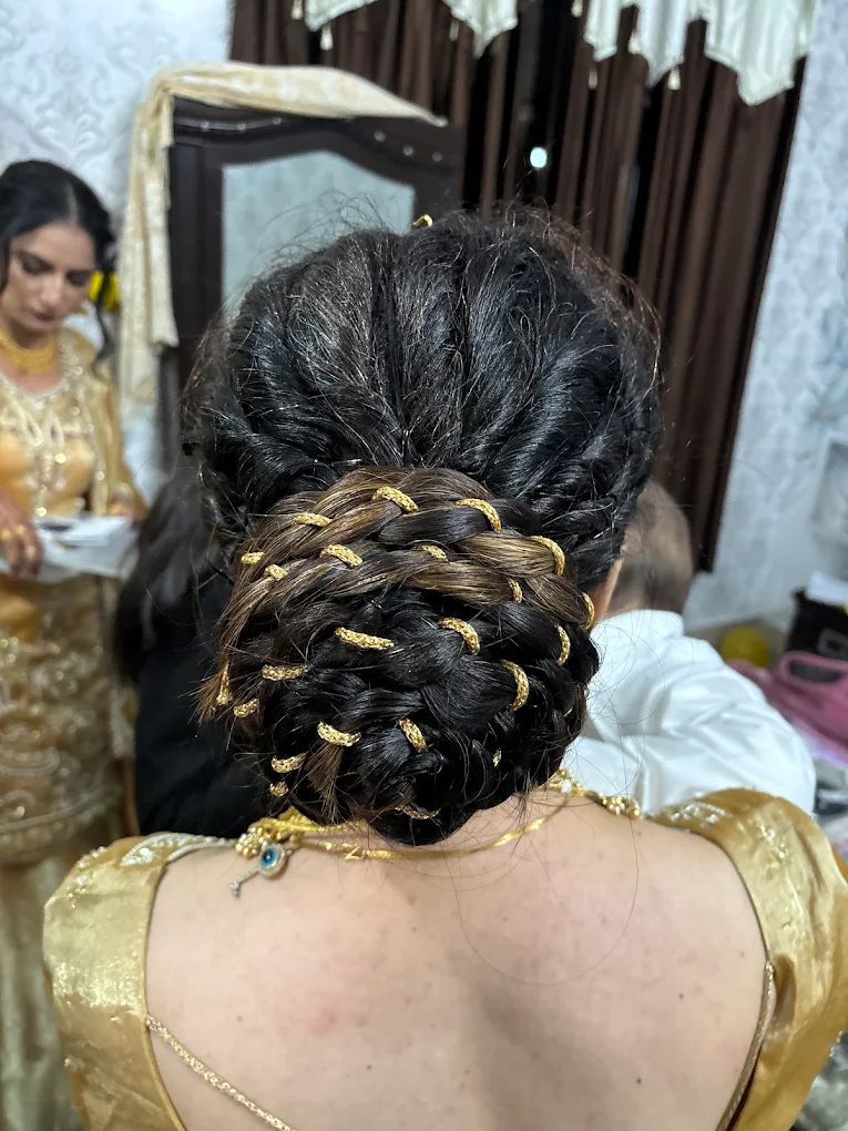 Glamora Makeup Nails Studio and Academy Sirsa hairdo