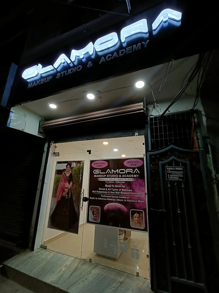 Glamora Makeup Nails Studio and Academy Sirsa profile imagew
