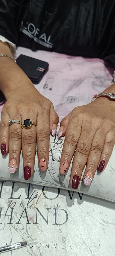 Golden Scissor Salon Sonipat nail art