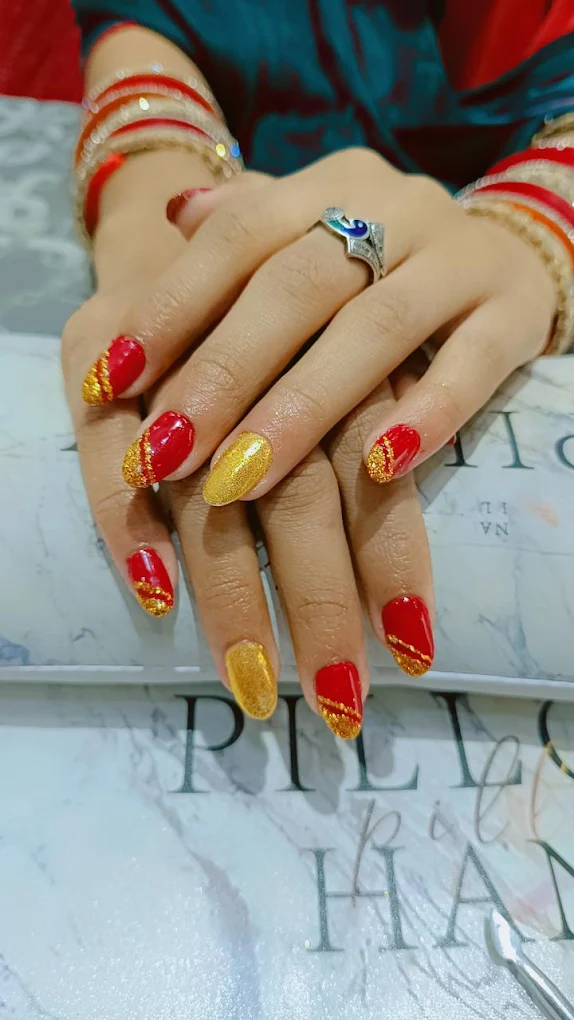 Golden Scissor Salon Sonipat nails