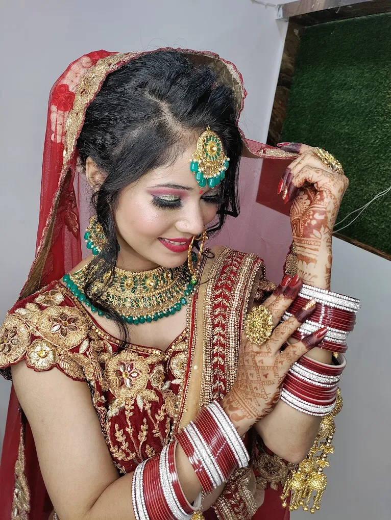 KM Makeovers Hisar bridal