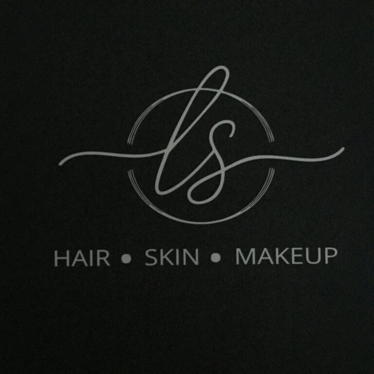 Lawrence Unisex Salon Hisar logo 768x768