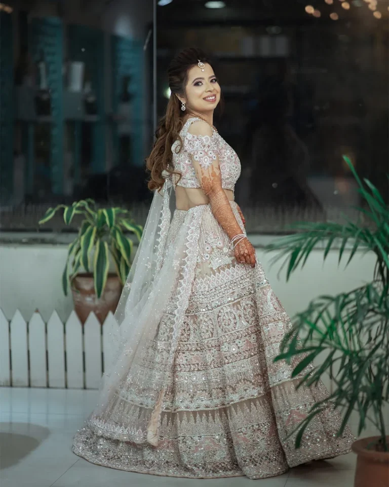 Makeup Mantra Salon Academy Hisar engagement makeup 768x960