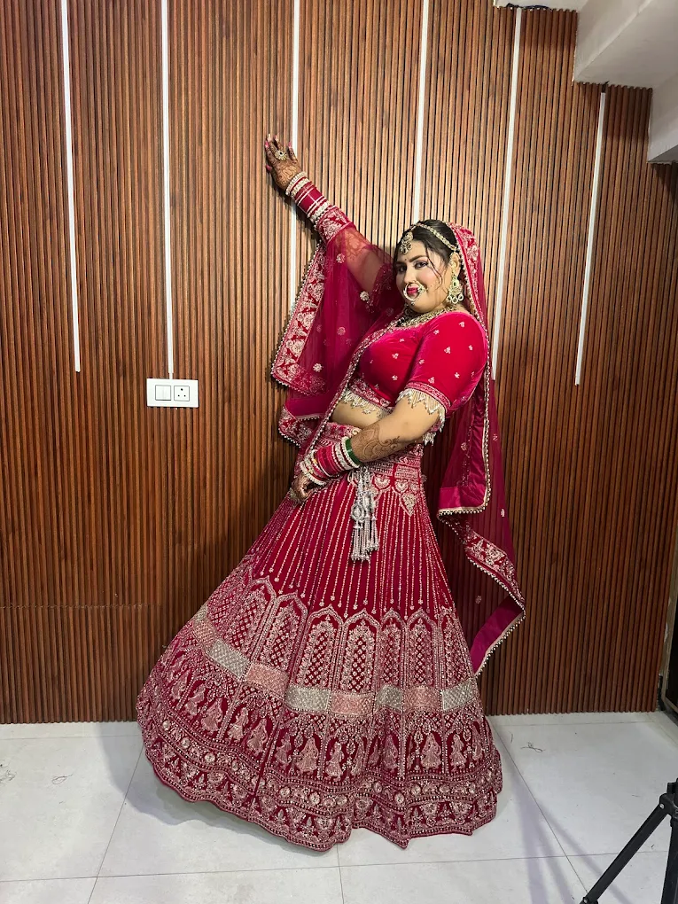 Meena Taneja Makeovers Sonipat maleup
