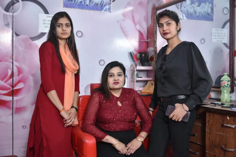 New Shahnaaz Beauty Parlour Academy Hisar makeup 768x513