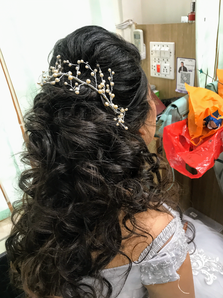 Rani Beauty Parlour Sirsa hairr
