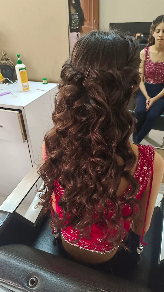 Riddhi Siddhi Beauty Salon Hisar hair