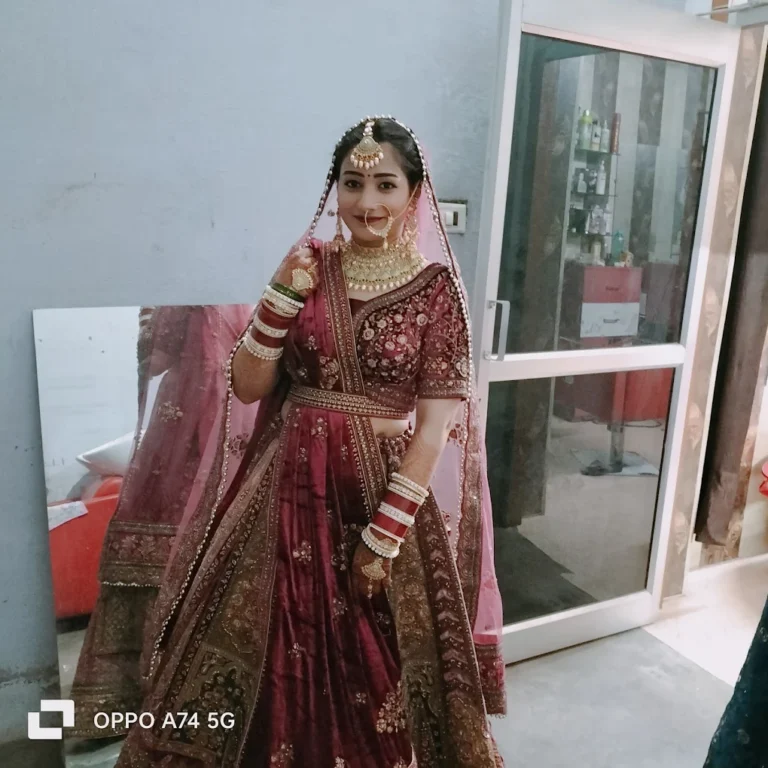 Style on makeovers by Shweta Jind bride 768x768