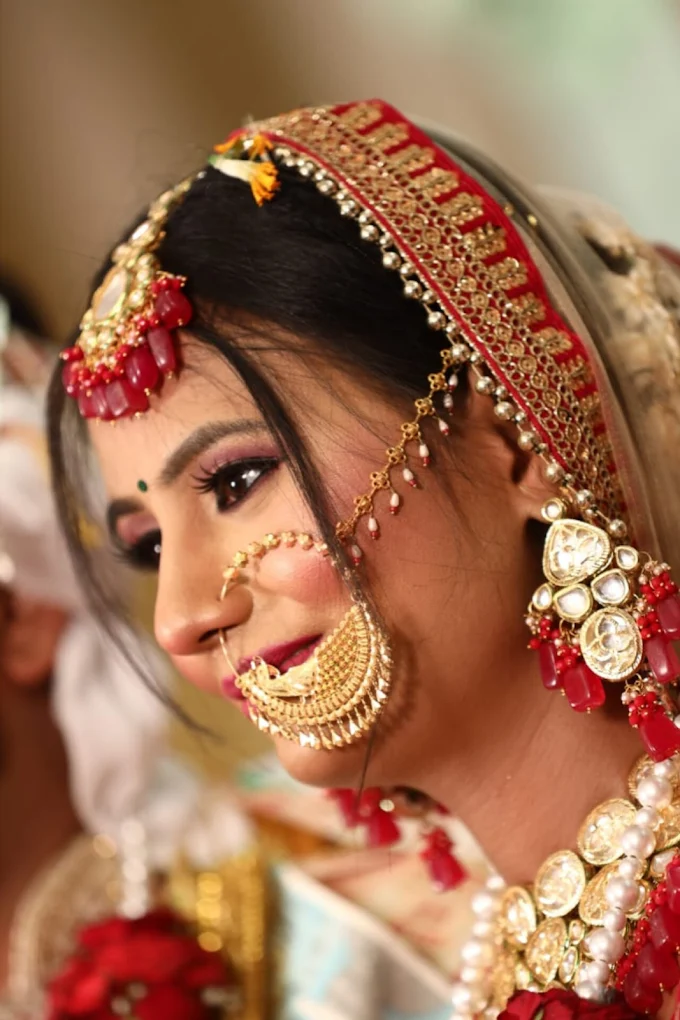 Aroma Makeovers Beauty salon Faridabad bride