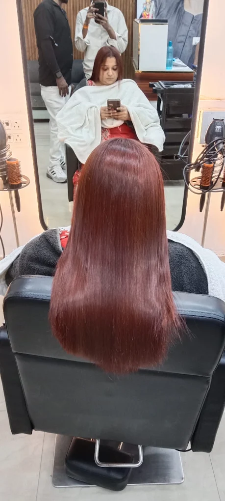 Be U Natural salon Faridabad colour