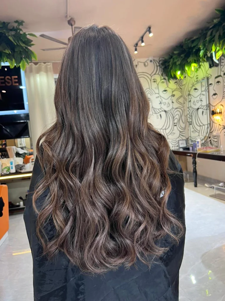 Brushed by wadhwas Salon faridabad hair colour