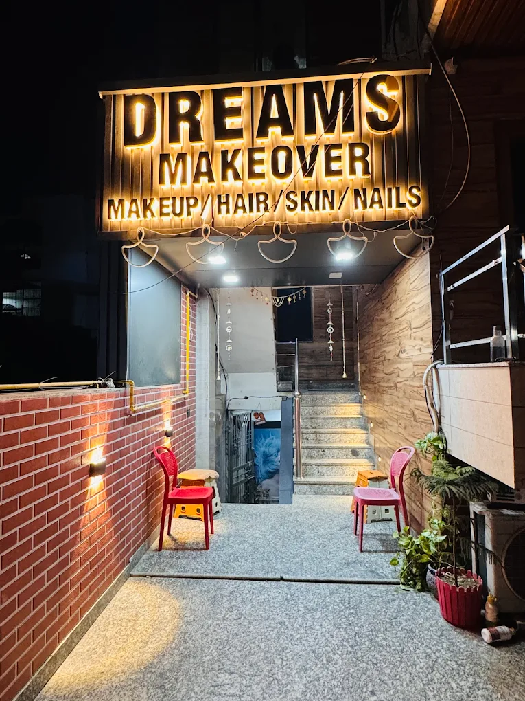 Dream Makeovers faridabad profile image