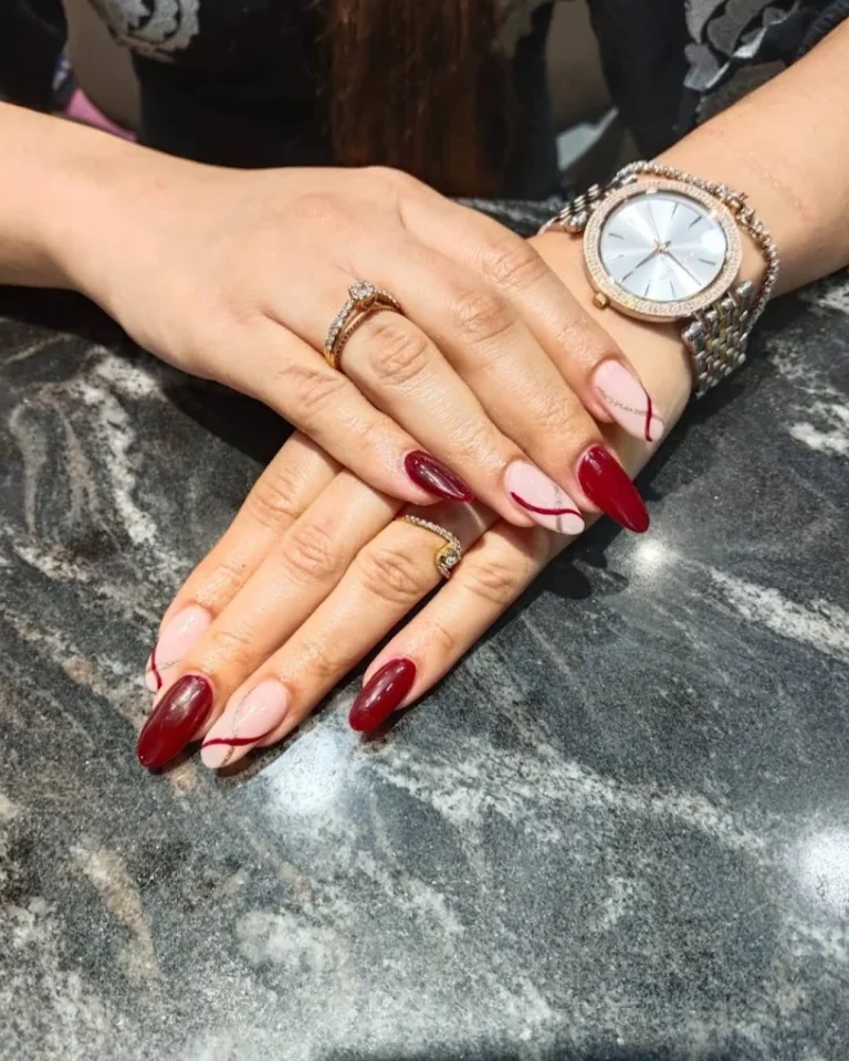 Earth Unisex salon Yamunanagar nails 768x960
